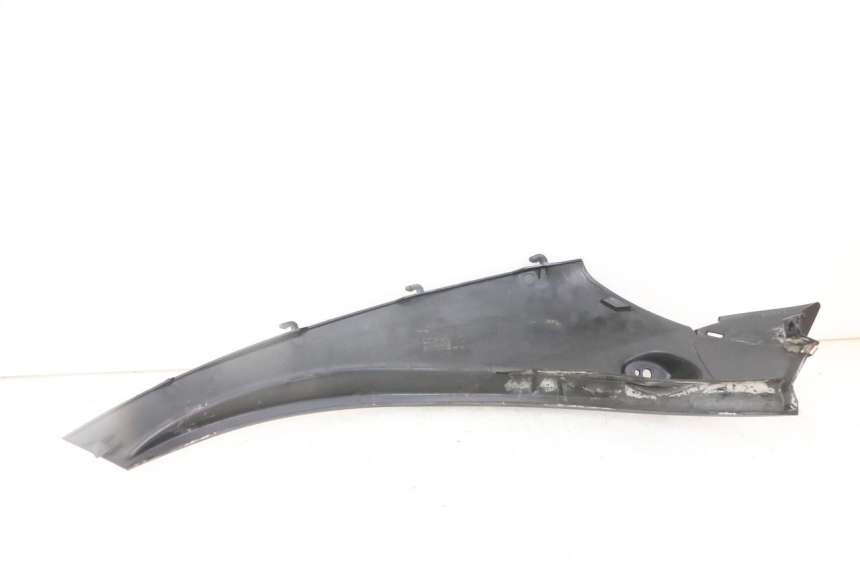 photo de BAS DE CAISSE ARRIERE DROIT PIAGGIO MP3 LT 300 (2010 - 2016) - Autre angle de vue