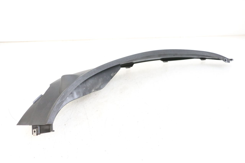 photo de BAS DE CAISSE ARRIERE DROIT PIAGGIO MP3 500 (2011 - 2015) - Autre angle de vue