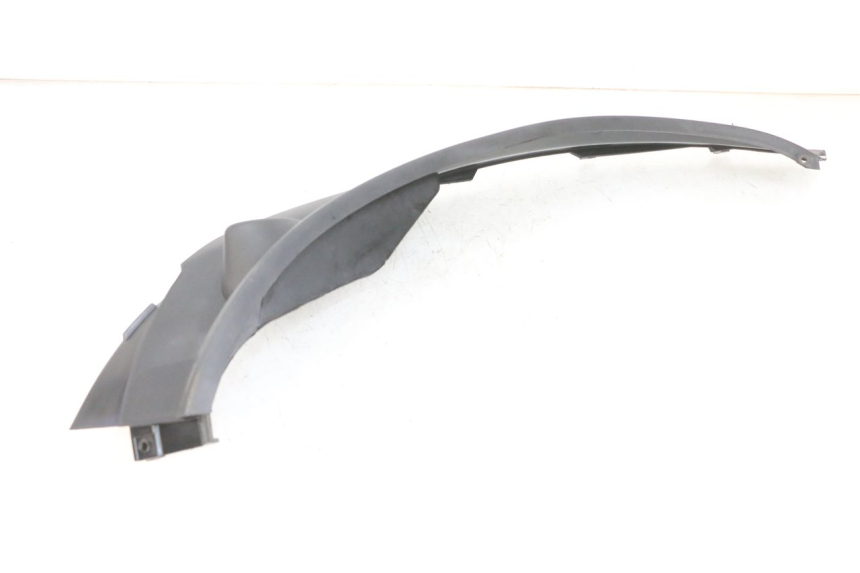 photo de BAS DE CAISSE ARRIERE DROIT PIAGGIO MP3 RL 250 (2006 - 2010) - Gros plan technique