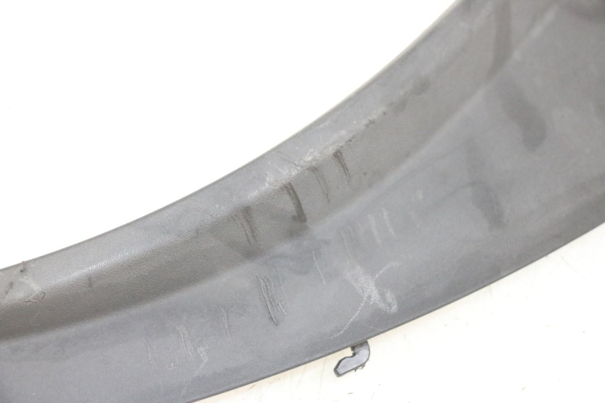 photo de BAS DE CAISSE ARRIERE DROIT PIAGGIO MP3 RL 250 (2006 - 2010) - Pièce contrôlée