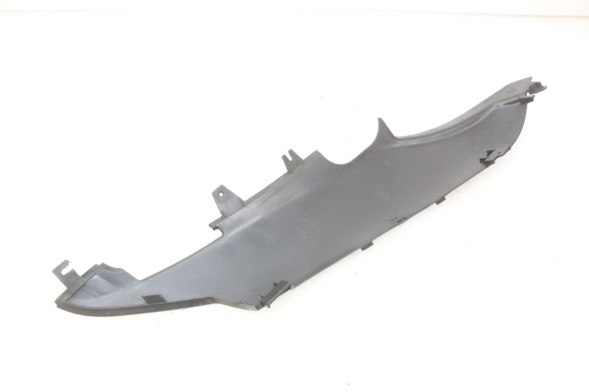 photo de BAS DE CAISSE ARRIERE DROIT GILERA NEXUS 125 (2009 - 2013) - Zoom état d’usage