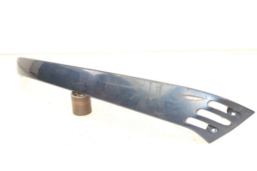 photo de BAS DE CAISSE ARRIERE DROIT PIAGGIO VESPA LX 150 (2005 - 2013) - Autre angle de vue