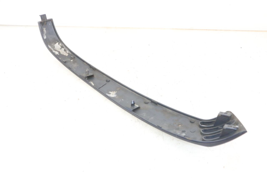 photo de BAS DE CAISSE ARRIERE DROIT PIAGGIO VESPA LX 150 (2005 - 2013) - Vue d’ensemble