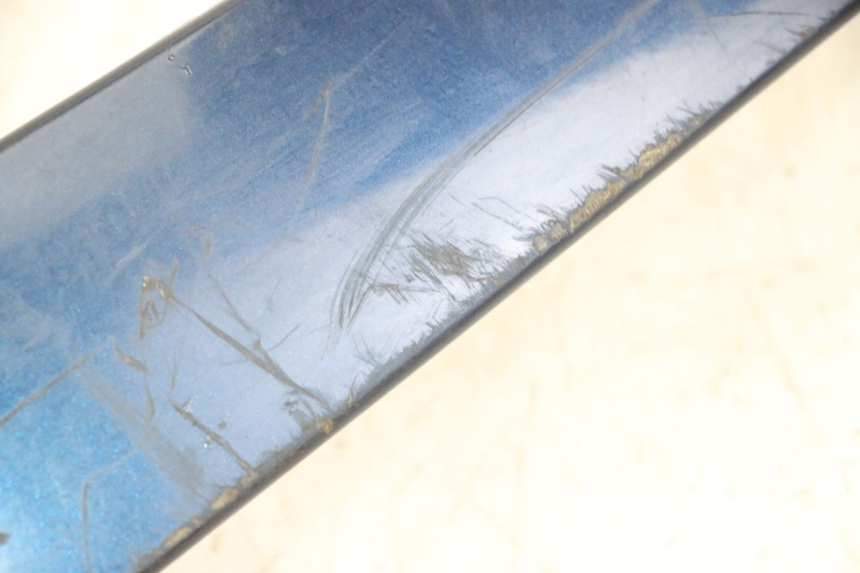 photo de BAS DE CAISSE ARRIERE DROIT PIAGGIO VESPA LX 150 (2005 - 2013) - Pièce contrôlée