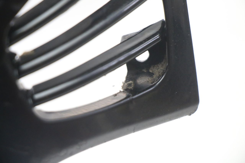 photo de BAS DE CAISSE ARRIERE DROIT PIAGGIO VESPA LX 2T 50 (2005 - 2013) - État de surface