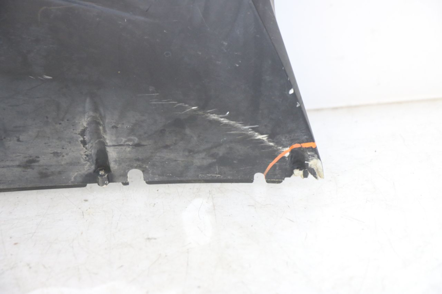 photo de BAS DE CAISSE ARRIERE DROIT PEUGEOT SPEEDFIGHT 4 4T 50 (2015 - 2020) - Marquages et références