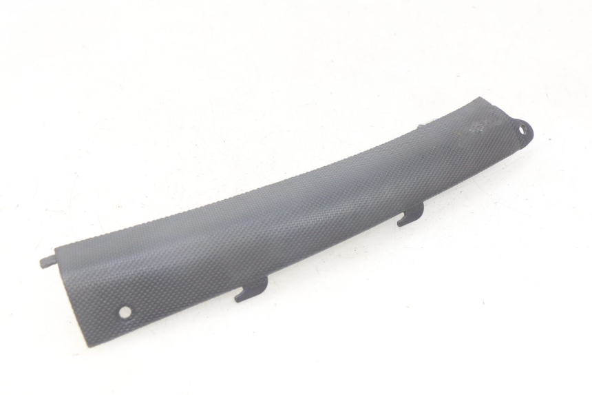 photo de BAS DE CAISSE ARRIERE DROIT APRILIA SR LC 50 (1997 - 2004) - Vue principale