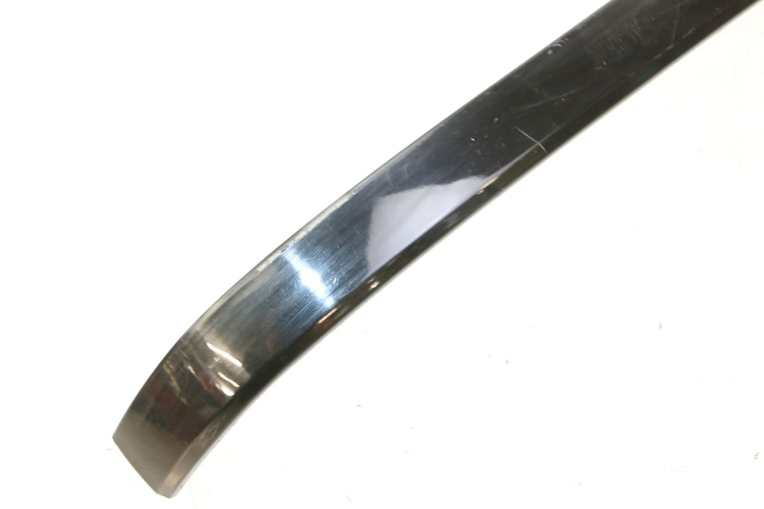 photo de BAS DE CAISSE ARRIERE DROIT PIAGGIO VESPA S 2T 50 (2007 - 2014) - Détail de la pièce