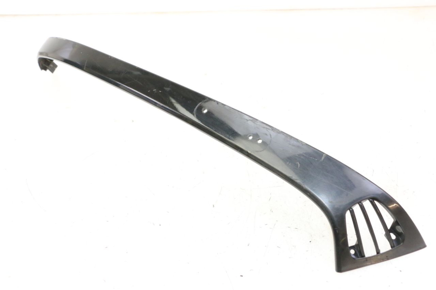 photo de BAS DE CAISSE ARRIERE DROIT PIAGGIO VESPA S 2T 50 (2007 - 2014) - Gros plan technique