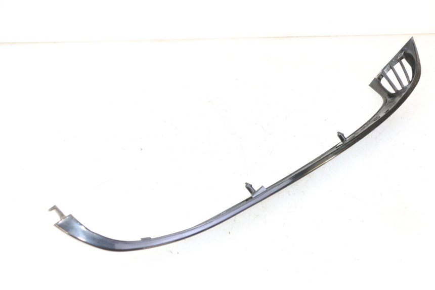 photo de BAS DE CAISSE ARRIERE DROIT PIAGGIO VESPA S 2T 50 (2007 - 2014) - Vue d’ensemble