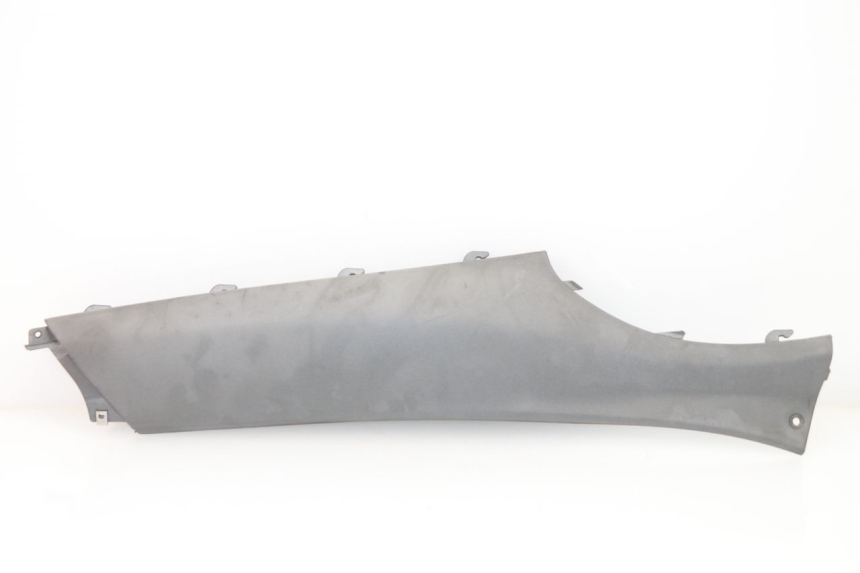 photo de BAS DE CAISSE ARRIERE DROIT PIAGGIO X9 EVOLUTION 250 (2003 - 2007) - Vue principale