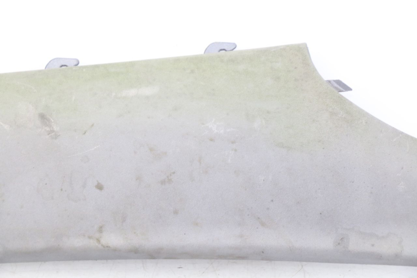 photo de BAS DE CAISSE ARRIERE DROIT PIAGGIO X9 EVOLUTION 125 (2003 - 2007) - Points de fixation