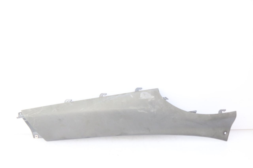 photo de BAS DE CAISSE ARRIERE DROIT PIAGGIO X9 EVOLUTION 125 (2003 - 2007) - Vue principale