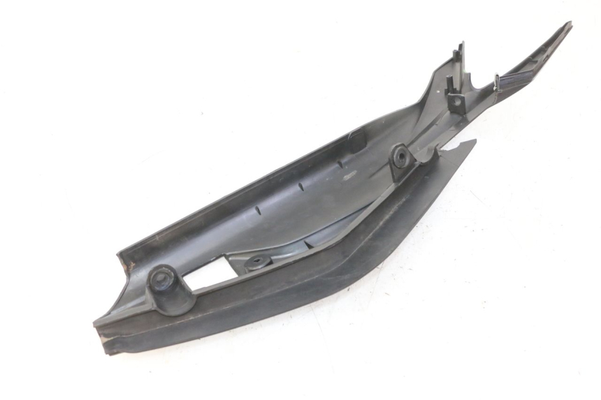 photo de BAS DE CAISSE ARRIERE GAUCHE STAHO FH 50 (2018 - 2019) - Zoom état d’usage