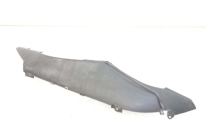 photo de BAS DE CAISSE ARRIERE GAUCHE GILERA NEXUS 300 (2008 - 2013) - Vue principale