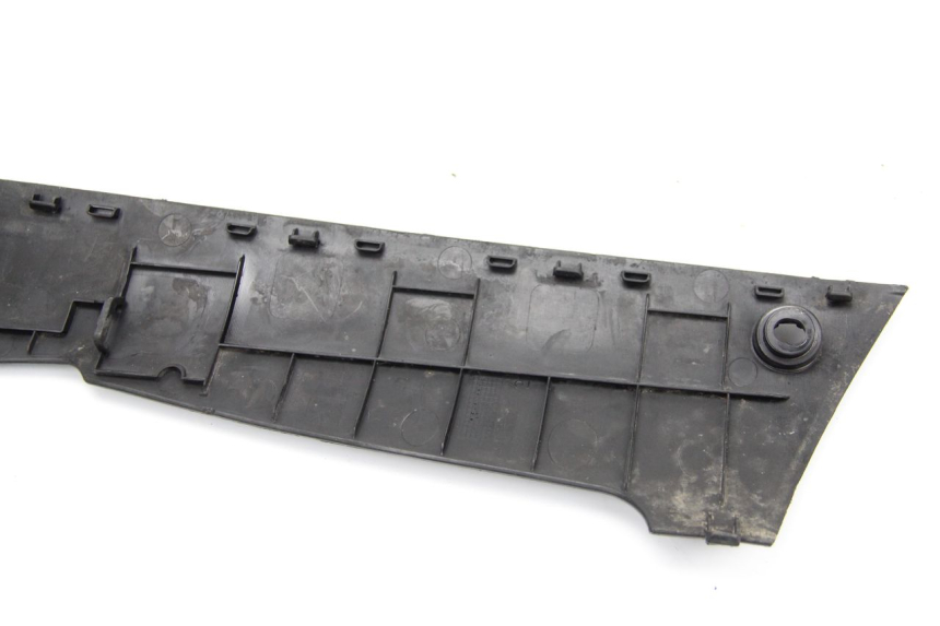 photo de BAS DE CAISSE ARRIERE GAUCHE PEUGEOT KISBEE 4T 50 (2010 - 2017) - Gros plan technique