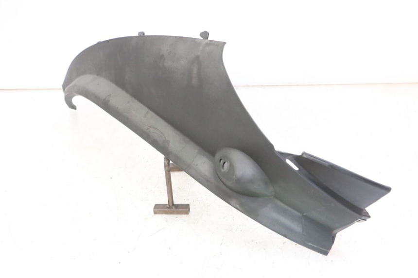 photo de BAS DE CAISSE ARRIERE GAUCHE PIAGGIO MP3 LT 300 (2010 - 2016) - Zoom état d’usage