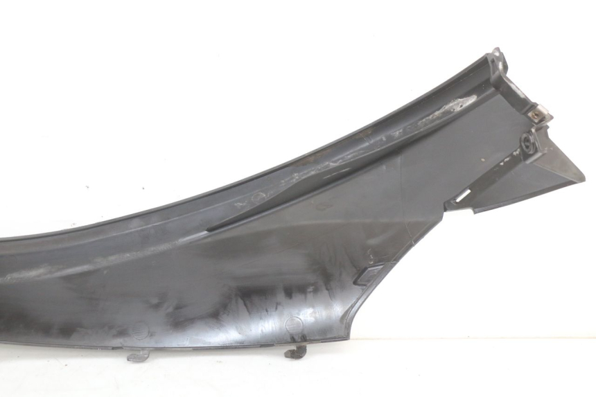 photo de BAS DE CAISSE ARRIERE GAUCHE PIAGGIO MP3 125 (2006 - 2014) - Vue d’ensemble