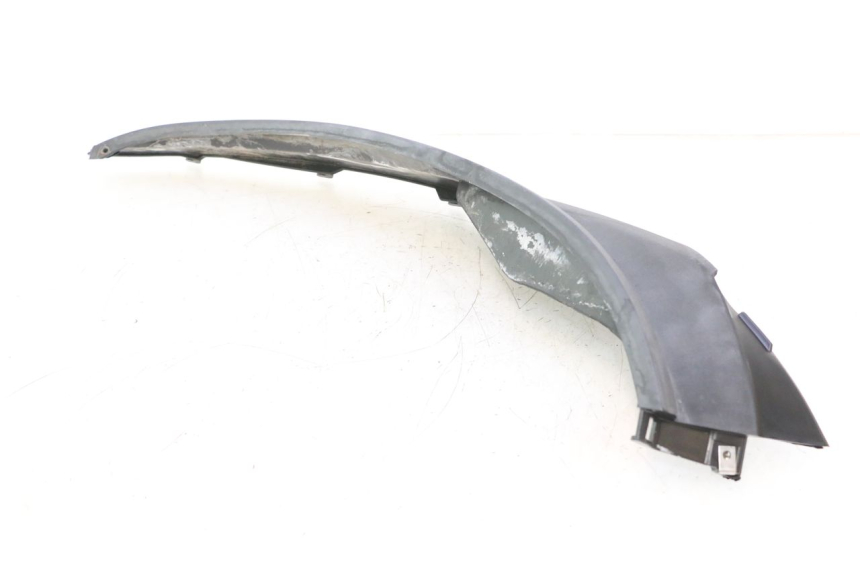 photo de BAS DE CAISSE ARRIERE GAUCHE PIAGGIO MP3 125 (2006 - 2014) - Autre angle de vue