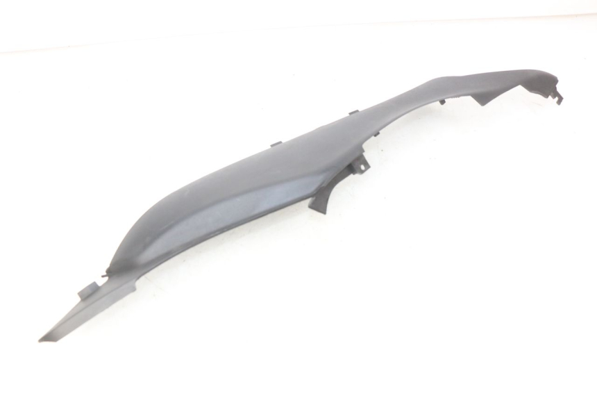 photo de BAS DE CAISSE ARRIERE GAUCHE GILERA NEXUS 125 (2009 - 2013) - Points de fixation