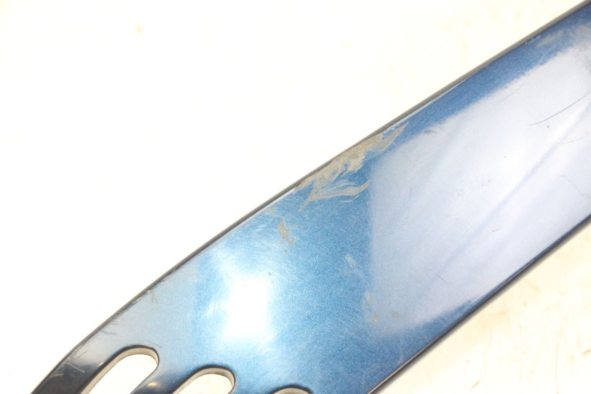 photo de BAS DE CAISSE ARRIERE GAUCHE PIAGGIO VESPA LX 150 (2005 - 2013) - Zoom état d’usage