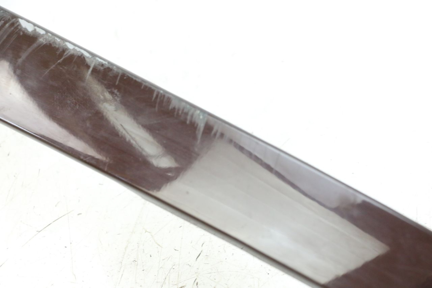 photo de BAS DE CAISSE ARRIERE GAUCHE PIAGGIO VESPA LX IE 125 (2010 - 2012) - Points de fixation