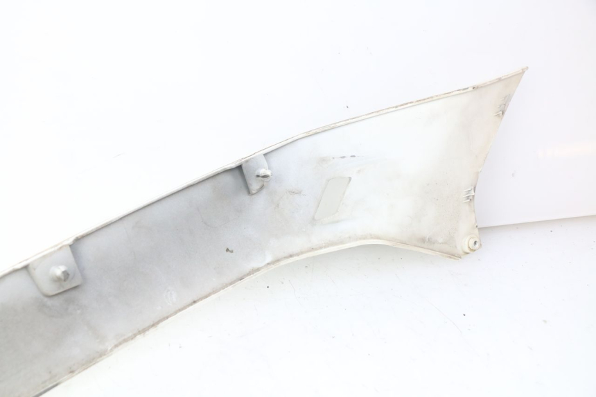 photo de BAS DE CAISSE ARRIERE GAUCHE PIAGGIO VESPA GTS IGET ABS 125 (2017 - 2023) - Vue d’ensemble