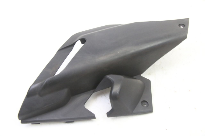 photo de BAS DE CAISSE ARRIERE GAUCHE YAMAHA XMAX X-MAX 125 (2006 - 2009) - Autre angle de vue