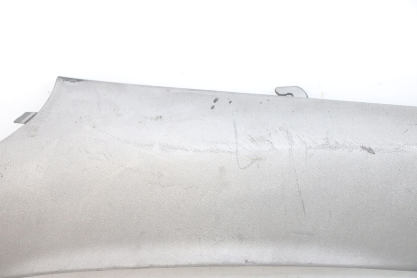 photo de BAS DE CAISSE ARRIERE GAUCHE PIAGGIO X9 125 (2000 - 2003) - Pièce contrôlée