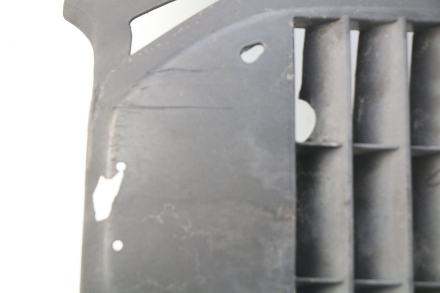 photo de BAS DE CAISSE APRILIA ATLANTIC 125 (2003 - 2009) - Points de fixation