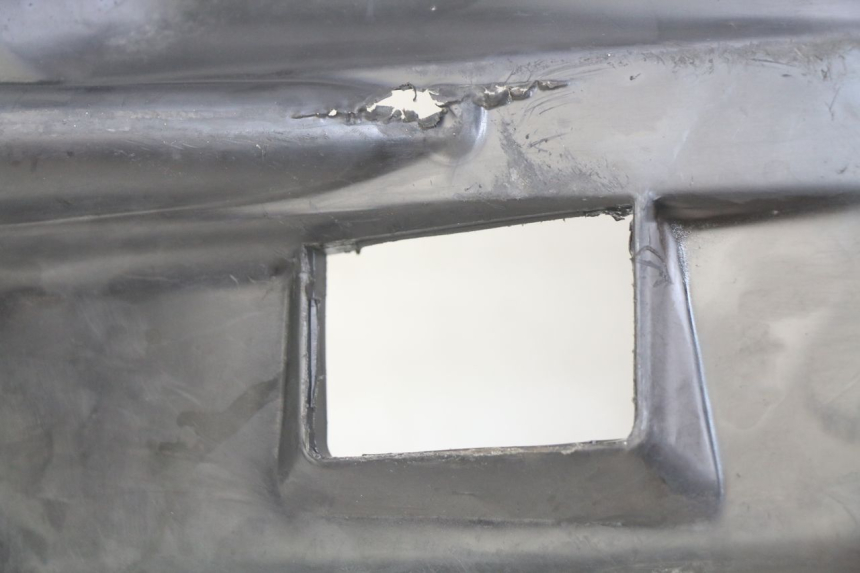 photo de BAS DE CAISSE MBK BOOSTER SPIRIT 50 (1999 - 2003) - Points de fixation