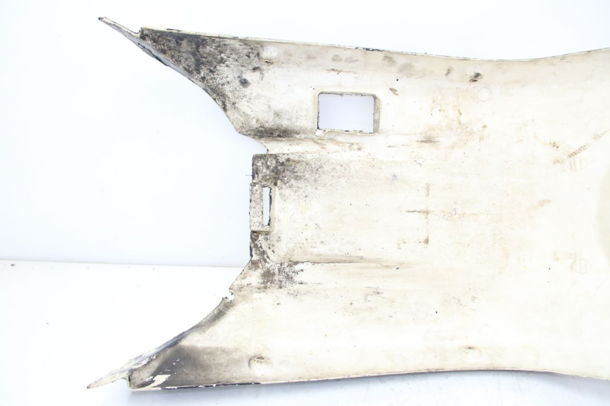 photo de BAS DE CAISSE MBK BOOSTER SPIRIT 50 (1999 - 2003) - Détails caractéristiques