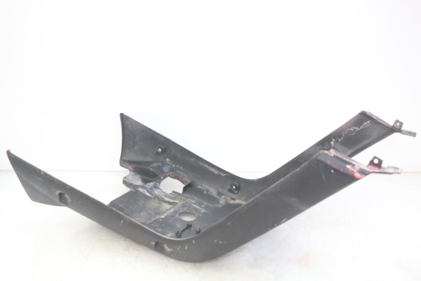 photo de BAS DE CAISSE MBK BOOSTER SPIRIT 50 (2004 - 2017) - Zoom état d’usage