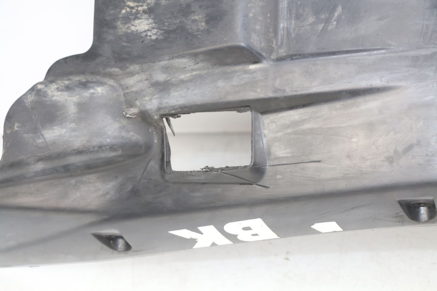 photo de BAS DE CAISSE MBK BOOSTER SPIRIT NAKED 50 (2004 - 2017) - Marquages et références