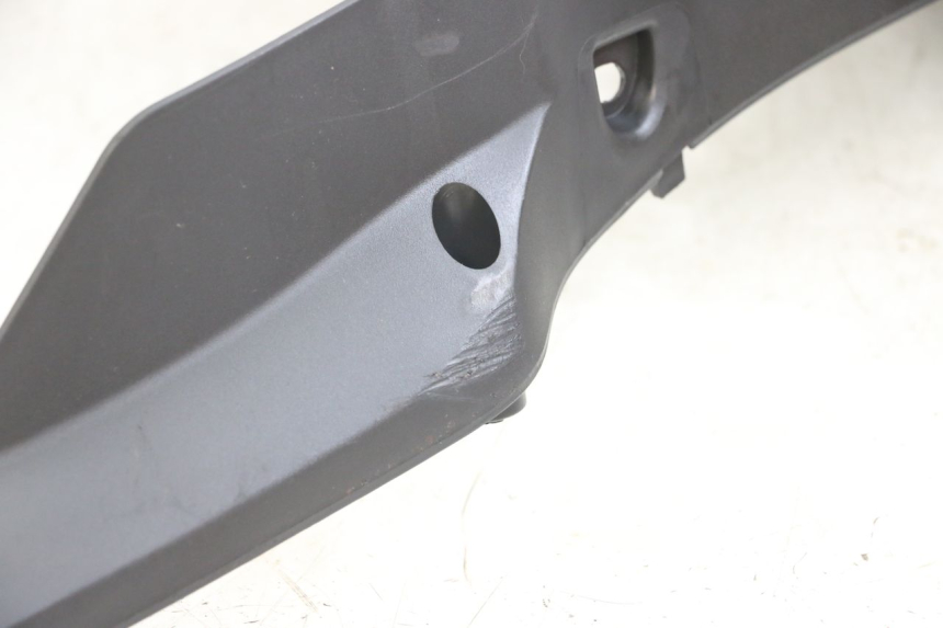 photo de BAS DE CAISSE SYM CROX 4T 50 (2016 - 2023) - Gros plan technique