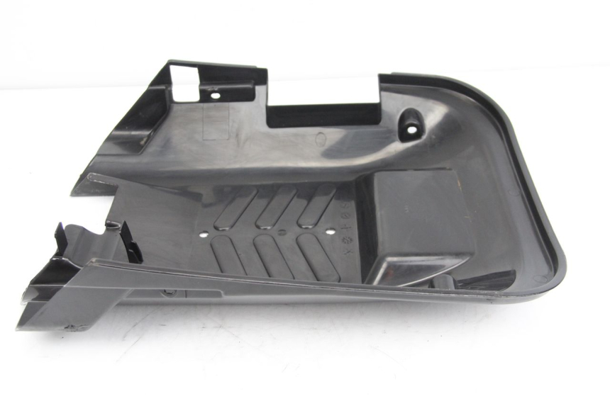 photo de BAS DE CAISSE KYMCO DINK 4T 50 (2007 - 2018) - Zoom état d’usage