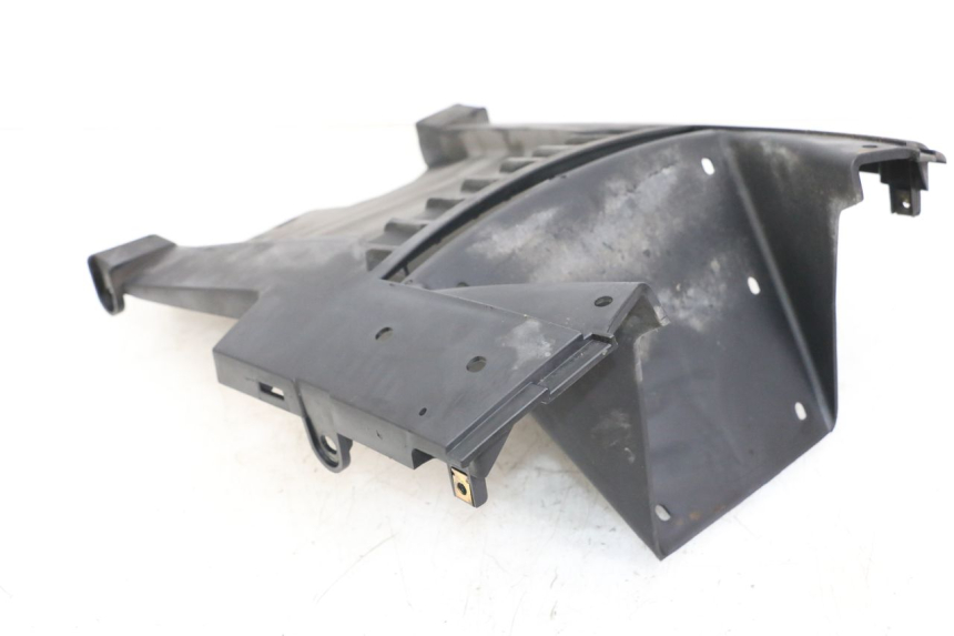 photo de BAS DE CAISSE KYMCO DINK STREET ABS 125 (2011 - 2018) - Gros plan technique