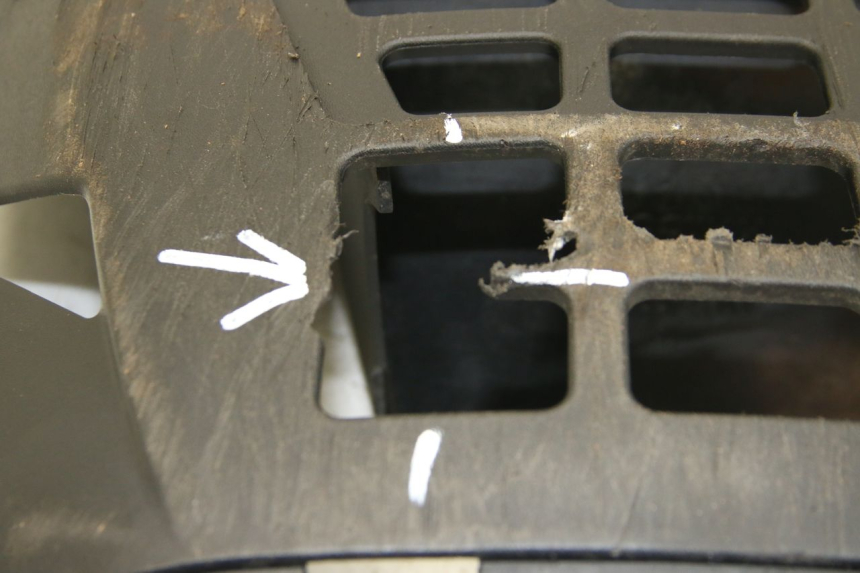 photo de BAS DE CAISSE KYMCO DOWNTOWN ABS 125 (2015 - 2017) - Détails caractéristiques