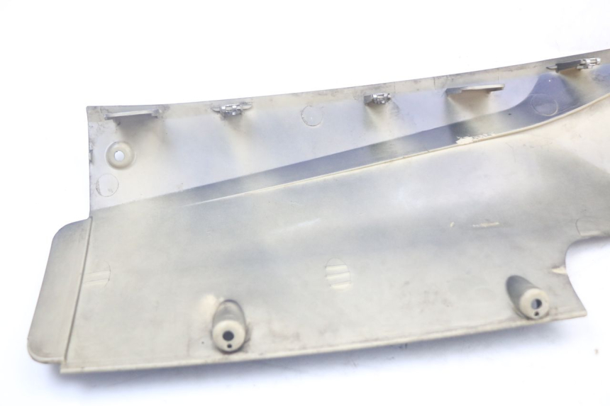 photo de BAS DE CAISSE DROIT QUADRO 3D S 350 (2013 - 2018) - État de surface