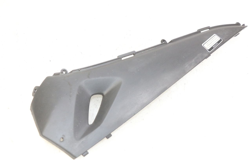 photo de BAS DE CAISSE DROIT KYMCO AGILITY 16+ 4T 50 (2018 - 2023) - Vue principale