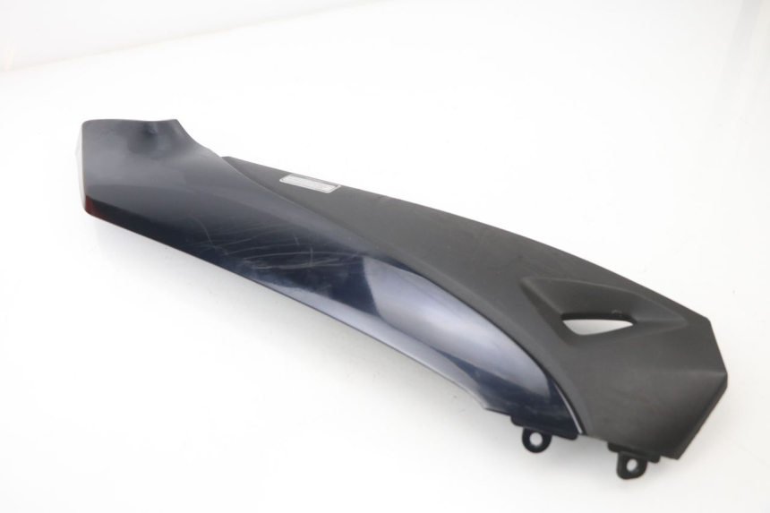 photo de BAS DE CAISSE DROIT KYMCO AGILITY CITY 16P 125 (2015 - 2021) - Zoom état d’usage