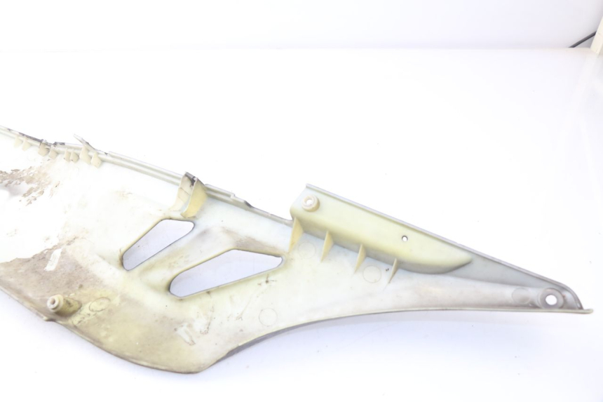 photo de BAS DE CAISSE DROIT JONWAY AZTRAL 125 (2008 - 2017) - Gros plan technique