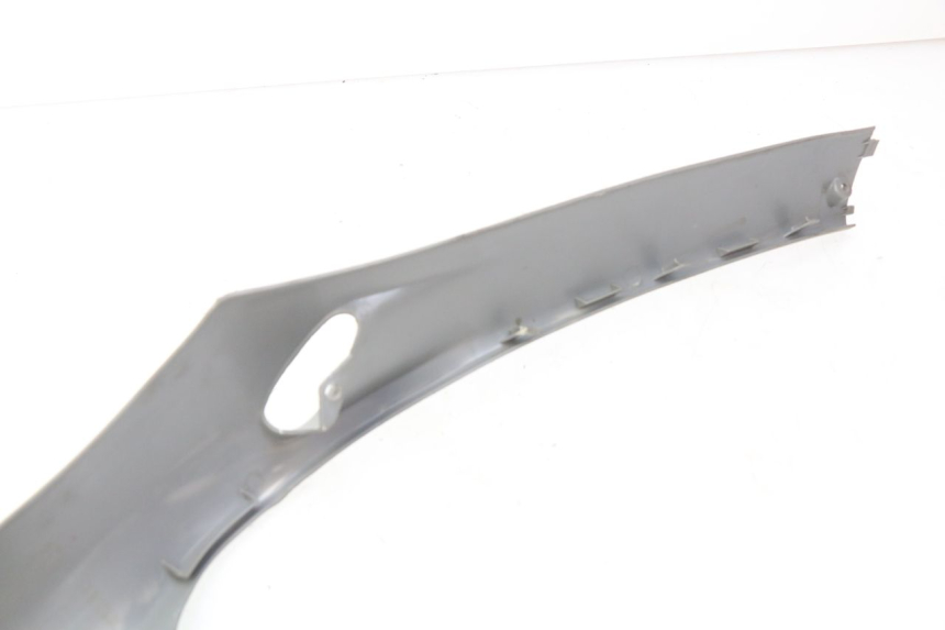 photo de BAS DE CAISSE DROIT HONDA BALI EX 100 (1996 - 2000) - Gros plan technique