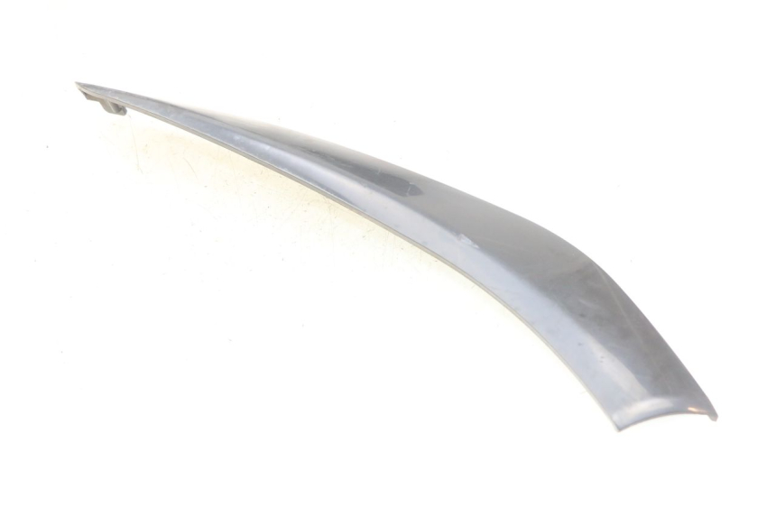 photo de BAS DE CAISSE DROIT PIAGGIO BEVERLY 125 (2010 - 2015) - Zoom état d’usage