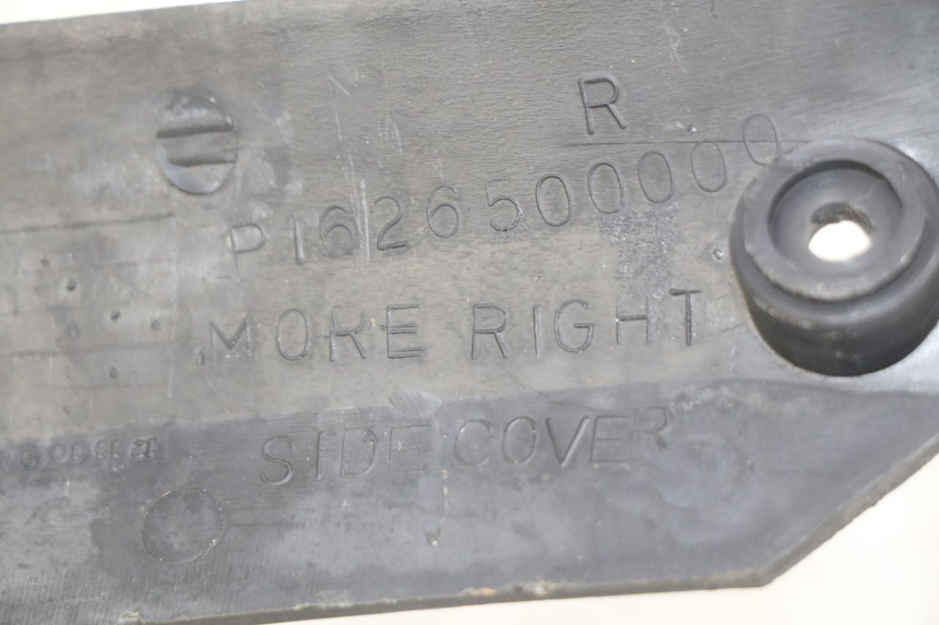 photo de BAS DE CAISSE DROIT PGO BIG MAX 50 (2001 - 2009) - Détail de la pièce