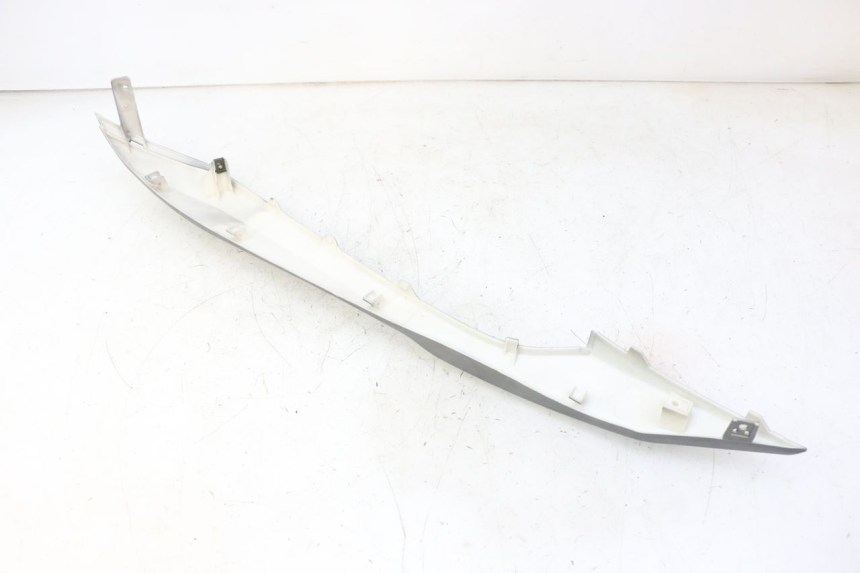 photo de BAS DE CAISSE DROIT MOTRON BREEZY 4T 50 (2021 - 2025) - Gros plan technique