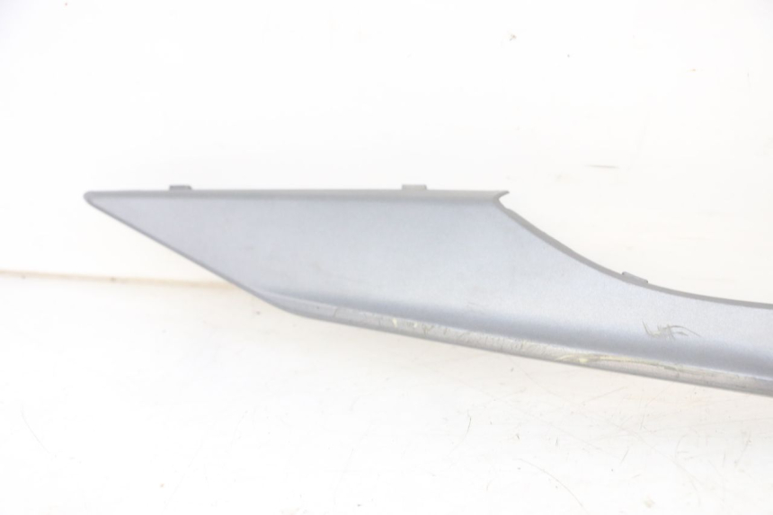 photo de BAS DE CAISSE DROIT MOTRON BREEZY 4T 50 (2021 - 2025) - État de surface