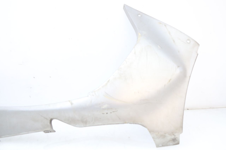 photo de BAS DE CAISSE DROIT BMW C1 125 (2000 - 2003) - Gros plan technique