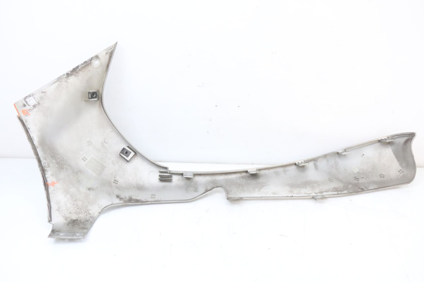 photo de BAS DE CAISSE DROIT BMW C1 125 (2000 - 2003) - Vue d’ensemble