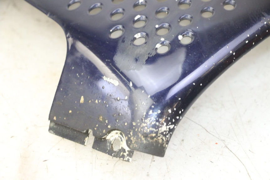 photo de BAS DE CAISSE DROIT HONDA CBR RR FIREBLADE 900 (1992 - 1994) - Marquages et références